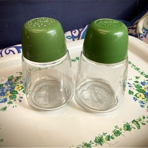 Vintage | Salt & Pepper Shakers | Avocado